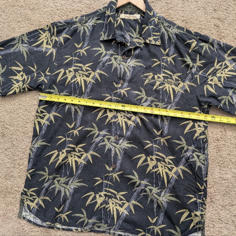 Tommy Bahama Black Bamboo Print Shirt, 100% Silk, XL - Picture 4 of 5